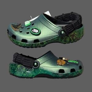 Crocs x Wicked Elphaba Classic Clog Glow In The Dark M5 W7